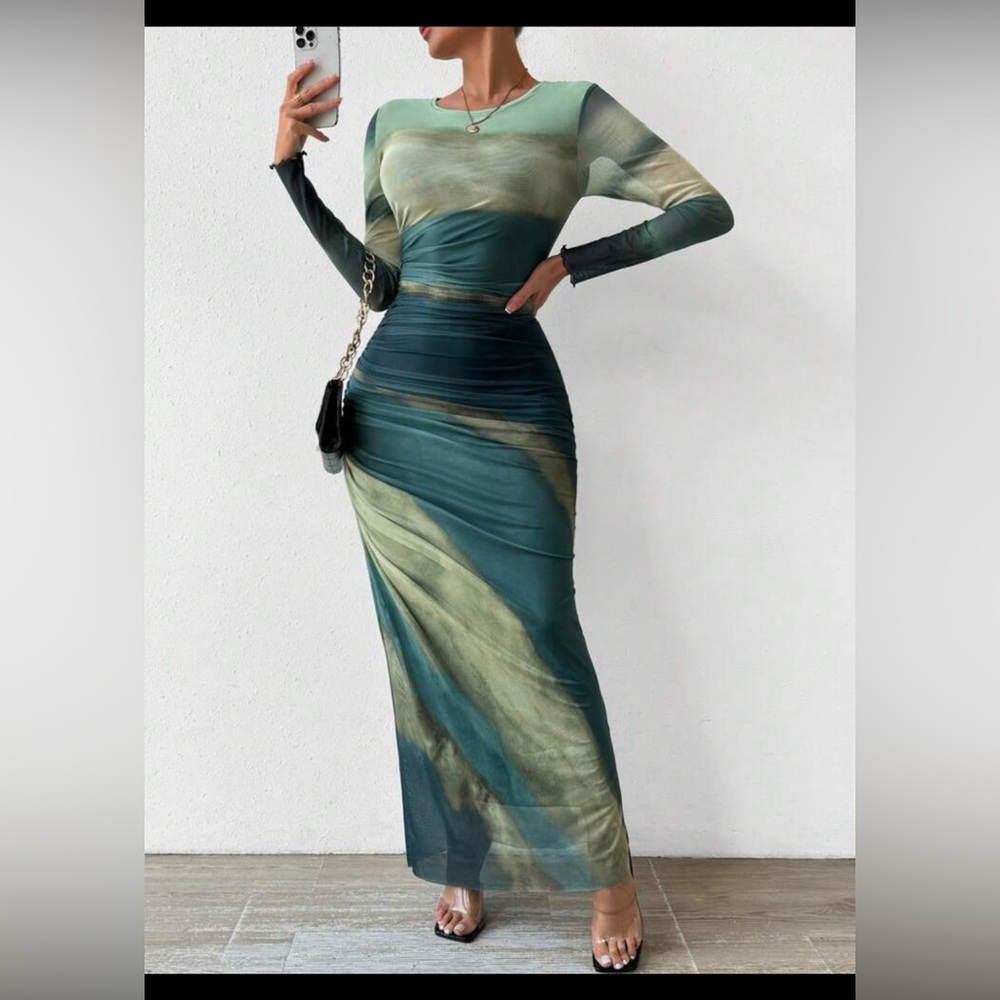 Elegant Green and Blue Women's Dress